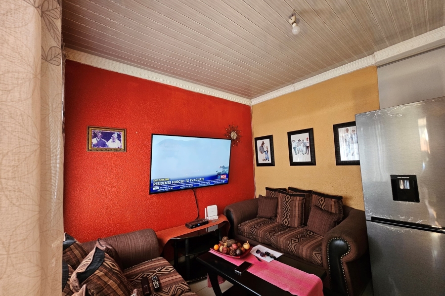 2 Bedroom Property for Sale in Tlhabane West North West